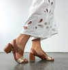 Champagne/Tan